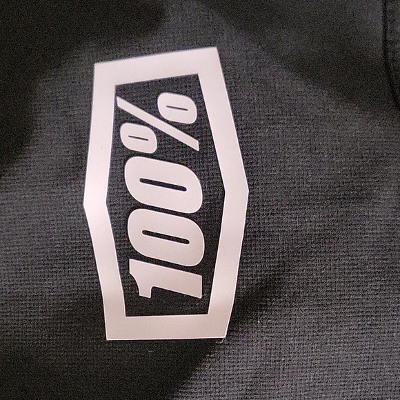 100% R-Core X - Picture 5 of 8